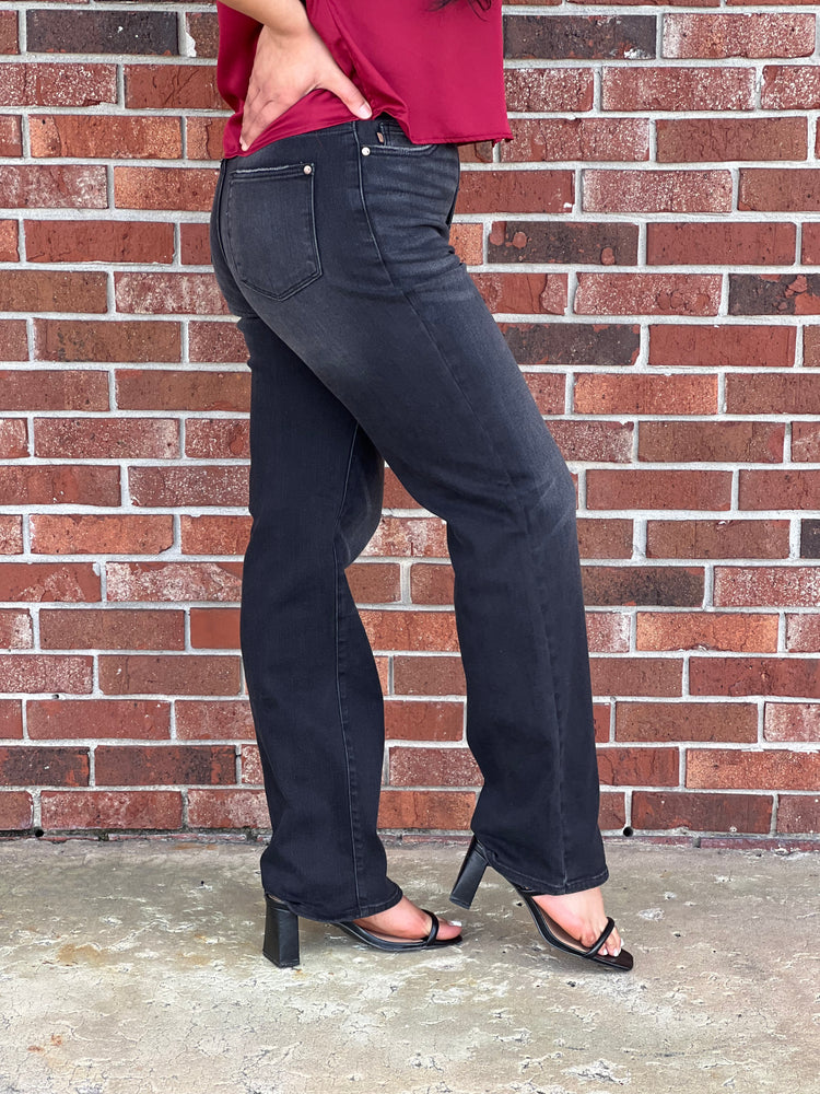 
            
                Load image into Gallery viewer, Black High Rise Straight Leg Jeans
            
        