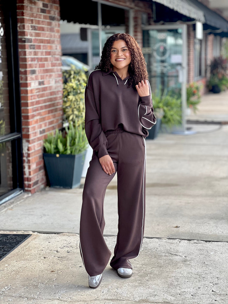 Espresso Scuba Two Stripe Piping Straight Pant