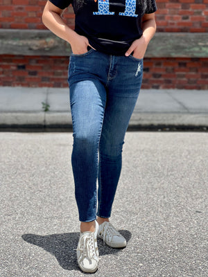 
            
                Load image into Gallery viewer, Don&amp;#39;t Hesitate Hi-Waisted Tummy Control Jeans
            
        